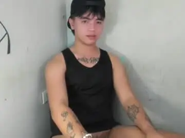 Chaturbate Adult Webcams of asiancarl_bigcock