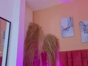 Chaturbate Live Sex Cam of clariss_brown
