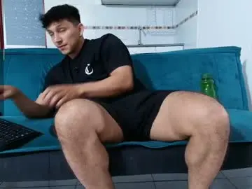 Chaturbate Live Sex Cam of jacques_cardiet