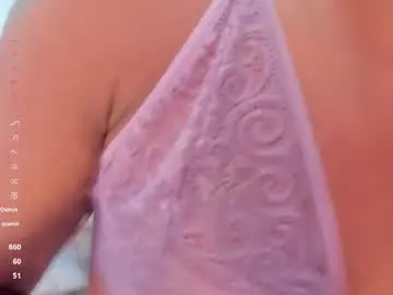 Chaturbate Adult Webcams of ariana_grande233