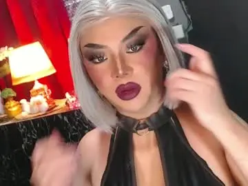 Chaturbate Adult Video Chat of hugecockchristine