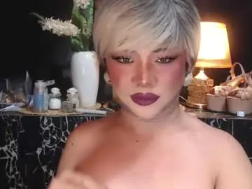 Chaturbate Watch Live Sex Cams of hugecockchristine