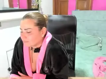 Chaturbate Live Sex of julieta_star69