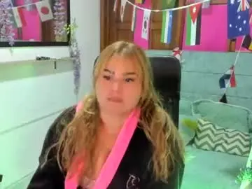 Chaturbate Live Sex Cam of julieta_star69