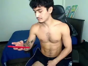 Chaturbate Live Sex of liaam1