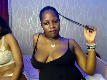 Chaturbate Live Sex Cam of roxy_heather