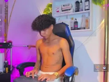 Chaturbate Nude Webcam of _taylor_black