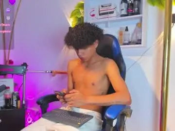 Chaturbate Watch Live Sex Cams of _taylor_black