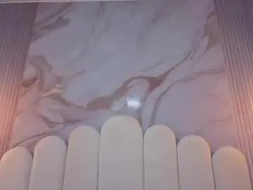 Chaturbate Best live sex cam show of evaa_honey