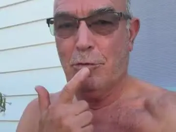 Chaturbate Live Sex Cam of willirob