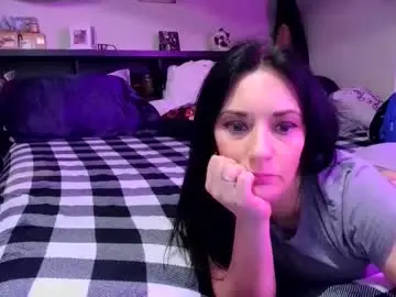 Chaturbate Live Sex Cam of wrenleigh