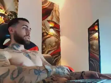 Chaturbate Best live sex cam show of luke_davis01