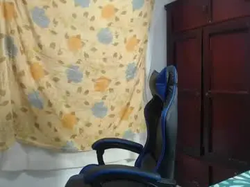 Chaturbate Live Sex of alice_julls