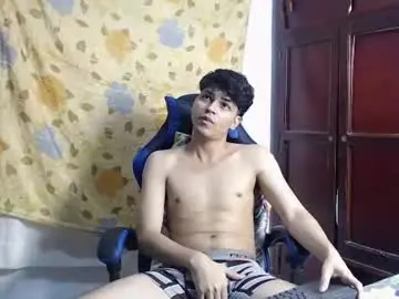 Chaturbate Live Sex of alice_julls