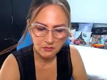 Chaturbate Live Porn of bella_ghisell