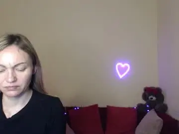 Chaturbate Free Porn Cam of mikkey_mouse8