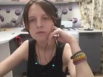 Chaturbate Best live sex cam show of sharleenyodis