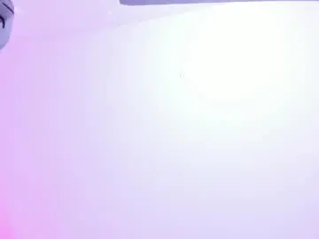 Chaturbate Nude Webcam of ema_lambert