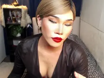 Chaturbate Live Sex Cam of lovelysugar18