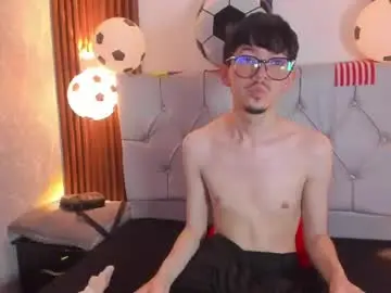 Chaturbate Sex Cam of king_luxury1