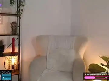 Chaturbate Live Sex of lucylia_