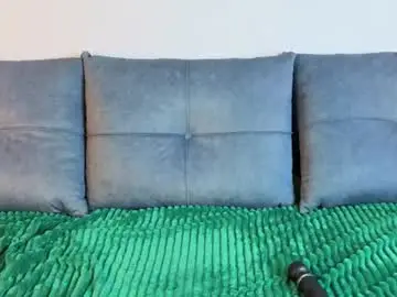 Chaturbate Live Porn of ohyumiyes