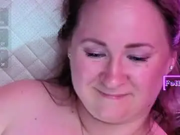 Chaturbate Live Sex Cam of cutieeeandlove