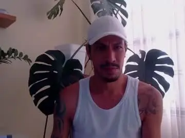 Chaturbate Best live sex cam show of marcus_knight