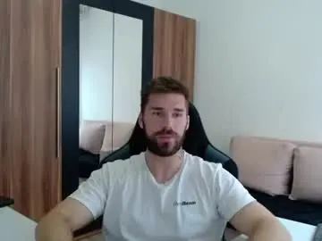 Chaturbate Sex Cam of darius_94