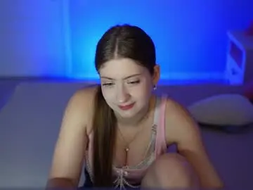 Chaturbate Live Sex Cam of emilyyboo