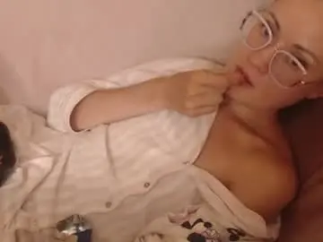 Chaturbate Adult Video Chat of flowercandydoll13