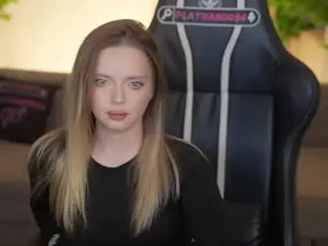 Chaturbate Watch Live Sex Cams of kira0541