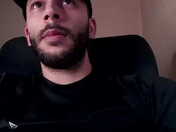 Chaturbate Free Porn Cam of henryaxe