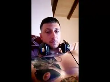 Chaturbate Live Sex Cam of rubbery_cock
