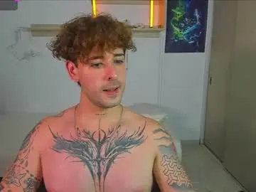 Chaturbate Live Sex Cam of ares_blue