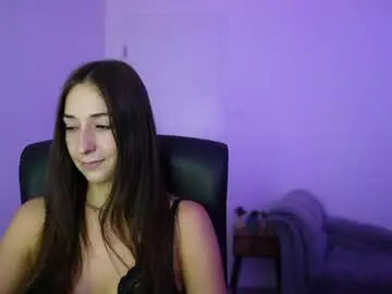 Chaturbate Adult Video Chat of crystalbrunette18