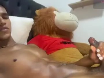 Chaturbate Sex Cam of david_hot44