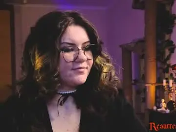 Chaturbate Sex Cam of laura_karamazov