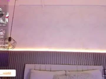 Chaturbate Free Porn Cam of pauletejohnson