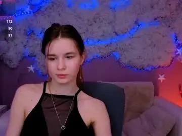 Chaturbate Live Sex Cam of aminahottie