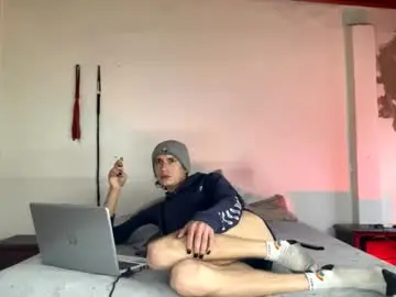 Chaturbate Live Sex Cam of dan_yagami