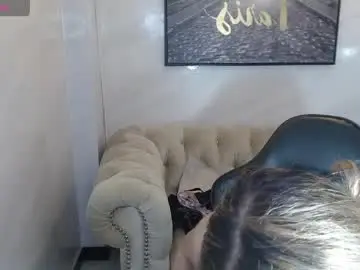 Chaturbate Best live sex cam show of evy_lux_v