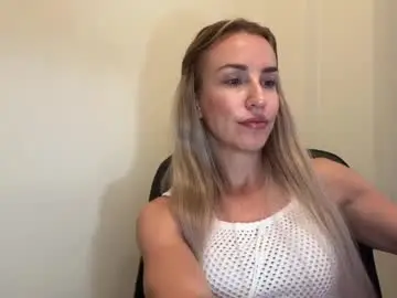 Chaturbate Sex Chat of nyxelia_