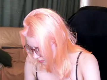 Chaturbate Best live sex cam show of lily_spark_