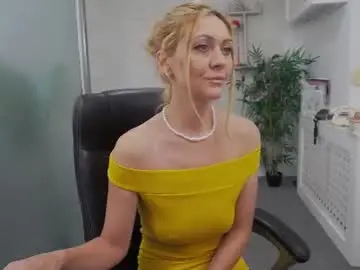 Chaturbate Live Sex of ellamilf