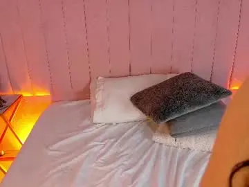 Chaturbate Live Sex Cam of kayleejones7