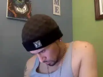 Chaturbate Live Sex Cam of ryansrarities93