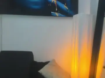 Chaturbate Private Sex Chat of adelaindiamond_