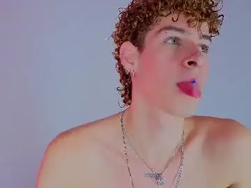 Chaturbate Live Sex Cam of lancelot_grey