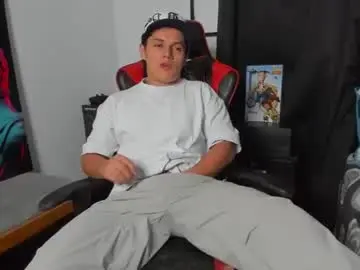 Chaturbate Adult Webcams of julian_wallace1